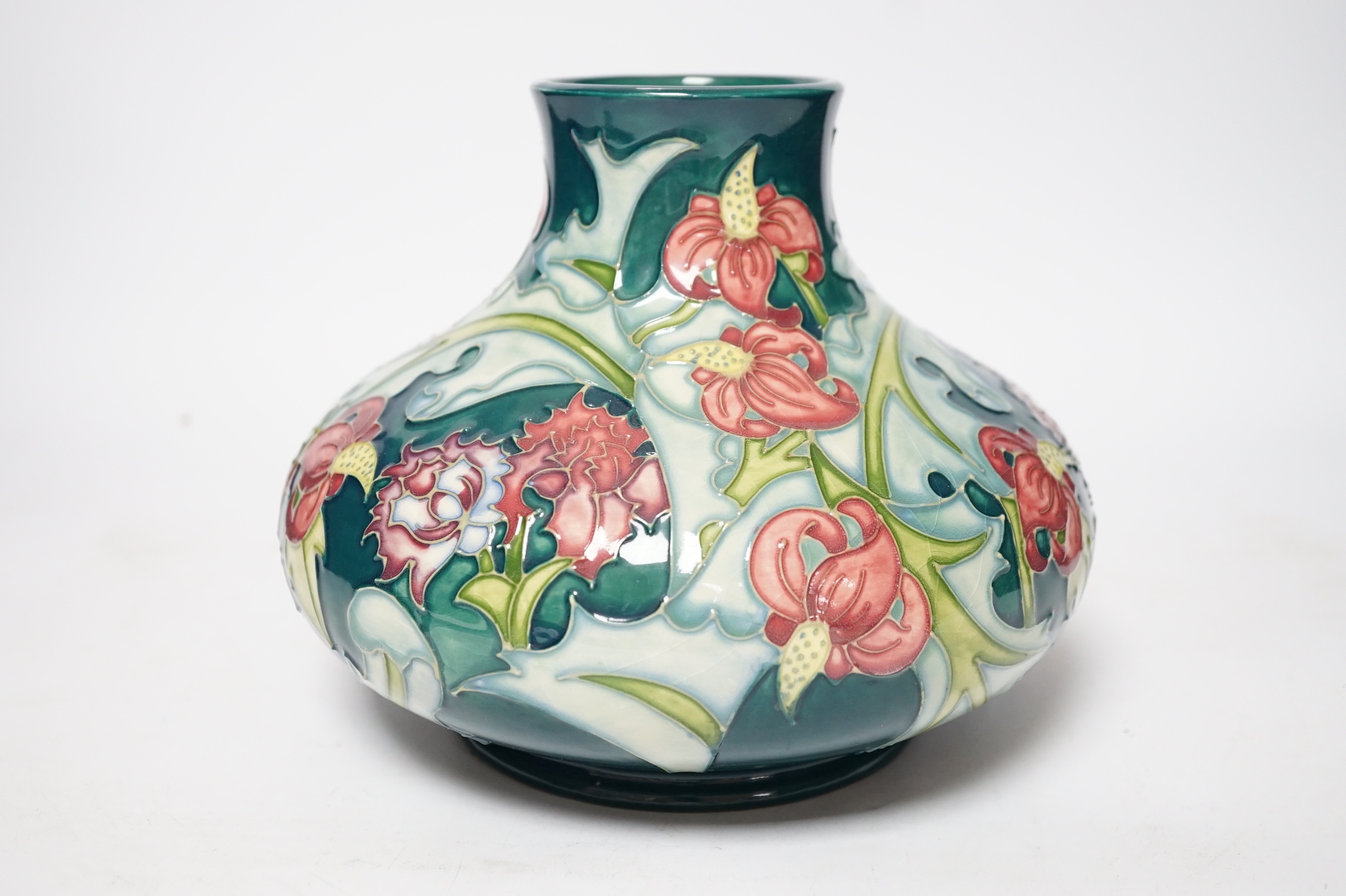 A Moorcroft Leicester pattern squat baluster vase, 16.5cm